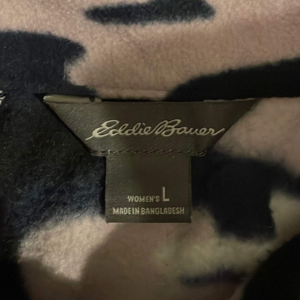 Eddie Bauer large 1/4 zip